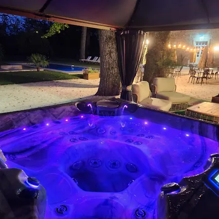 Bed & Breakfast Chateau De La Rochetiere