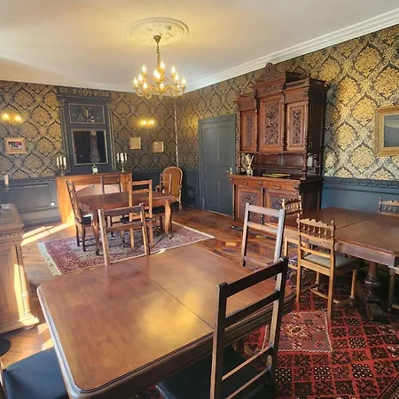 Chateau De La Rochetiere 4*